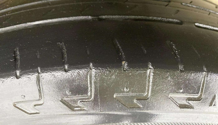 2022 Maruti Celerio ZXI AMT, Petrol, Automatic, 67,582 km, Right Rear Tyre Tread