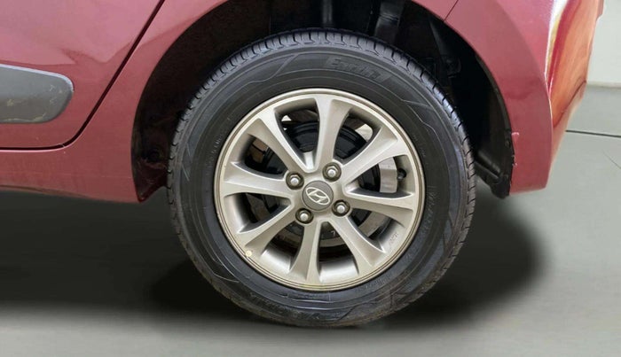 2015 Hyundai Grand i10 ASTA (O) 1.2 KAPPA VTVT, Petrol, Manual, 37,901 km, Left Rear Wheel