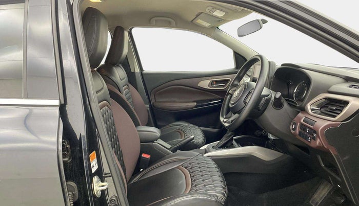 2024 Maruti FRONX ZETA 1.0L TURBO 6 AT, Petrol, Automatic, 12,662 km, Right Side Front Door Cabin