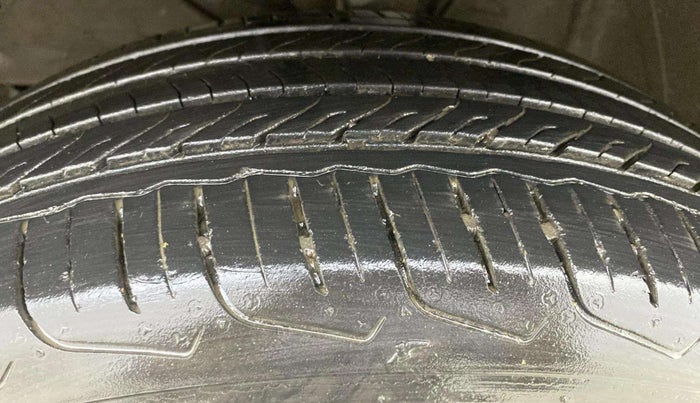 2024 Maruti FRONX ZETA 1.0L TURBO 6 AT, Petrol, Automatic, 12,662 km, Right Front Tyre Tread