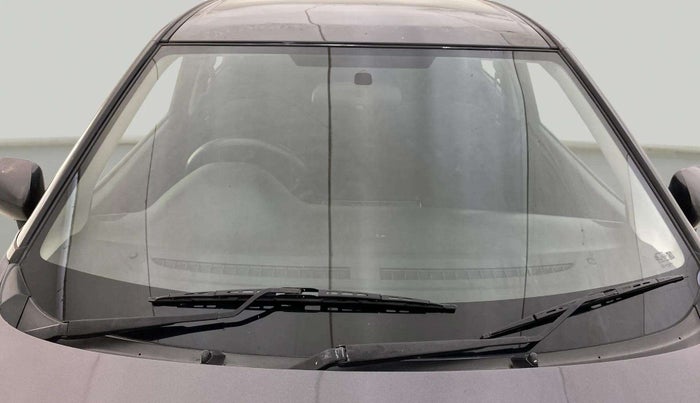 2017 Maruti Baleno DELTA PETROL 1.2, Petrol, Manual, 48,784 km, Front Windshield