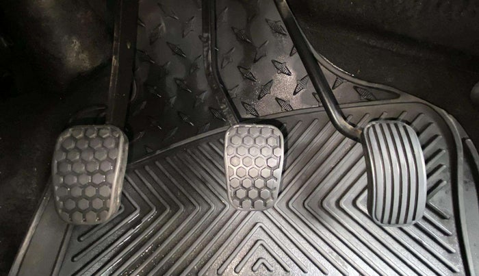 2023 Tata Tiago XZ PLUS PETROL, Petrol, Manual, 25,343 km, Pedals
