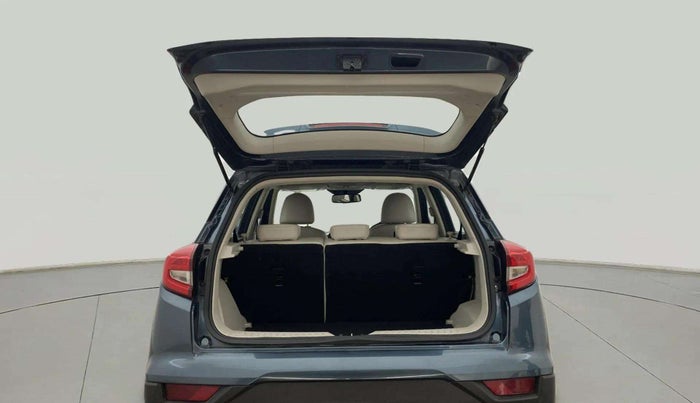 2021 Mahindra XUV300 W8 (O) 1.2 PETROL AMT, Petrol, Automatic, 26,632 km, Boot Open Zoomed View
