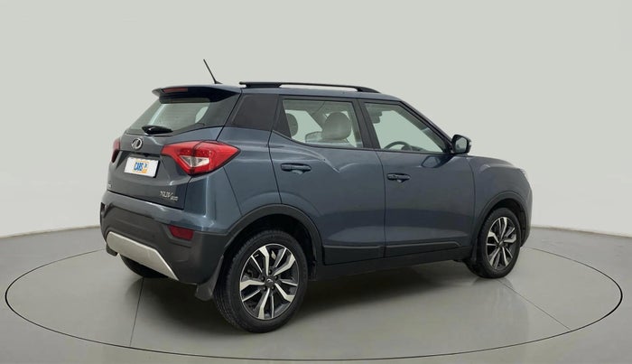 2021 Mahindra XUV300 W8 (O) 1.2 PETROL AMT, Petrol, Automatic, 26,632 km, Right Back Diagonal