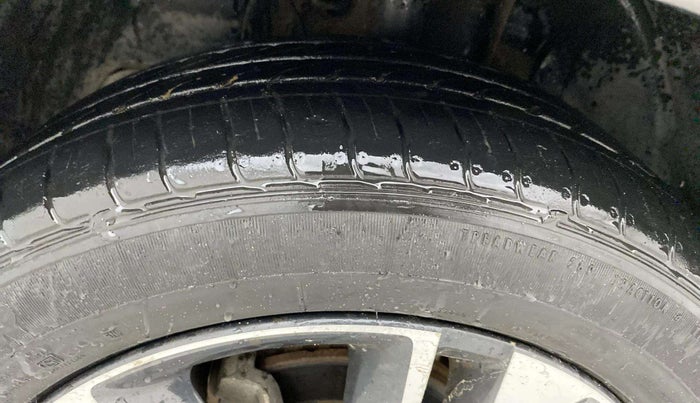 2021 Tata Tiago XZA PLUS PETROL, Petrol, Automatic, 25,238 km, Left Front Tyre Tread