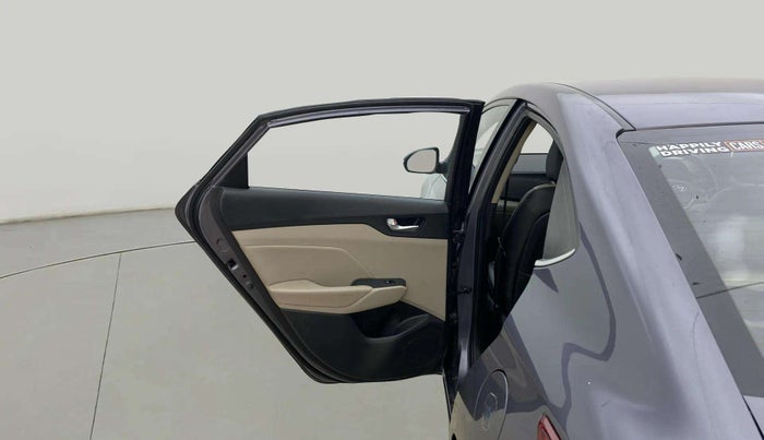 2018 Hyundai Verna 1.6 VTVT SX O, Petrol, Manual, 84,123 km, LHS Rear Door