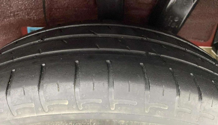 2021 Hyundai GRAND I10 NIOS SPORTZ 1.2 KAPPA VTVT, CNG, Manual, 38,746 km, Left Rear Tyre Tread