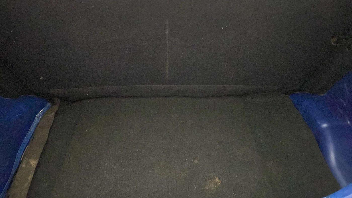2018 Hyundai Eon ERA +, Petrol, Manual, 35,565 km, Boot Inside