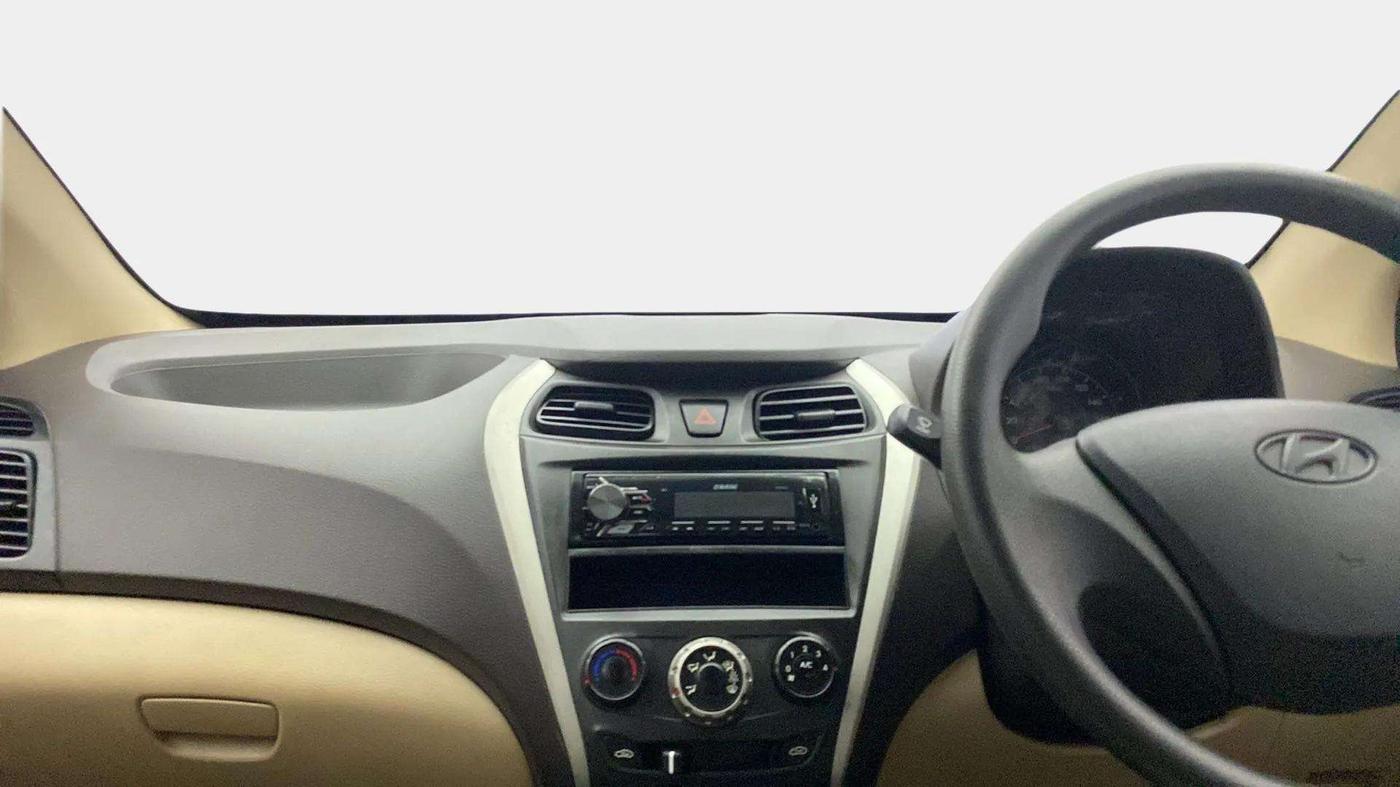2018 Hyundai Eon ERA +, Petrol, Manual, 35,565 km, Air Conditioner