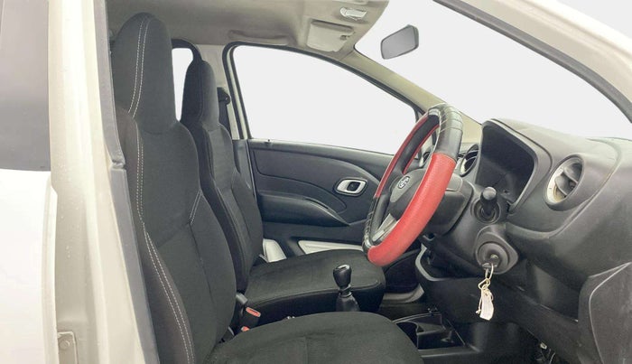 2018 Datsun Redi Go T, Petrol, Manual, 44,884 km, Right Side Front Door Cabin