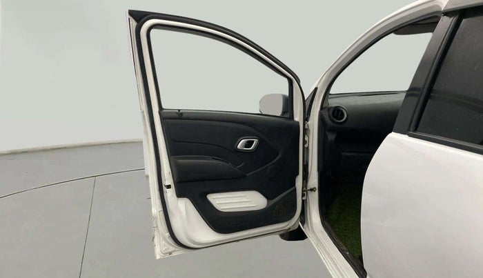 2018 Datsun Redi Go T, Petrol, Manual, 44,884 km, LHS Front Door