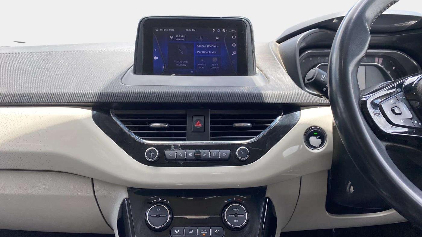 2020 Tata NEXON XZA PLUS (O) PETROL, Petrol, Automatic, 57,761 km, Air Conditioner