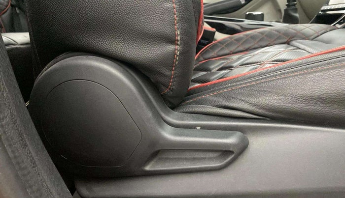2020 Tata NEXON XZ PETROL, Petrol, Manual, 73,859 km, Driver Side Adjustment Panel