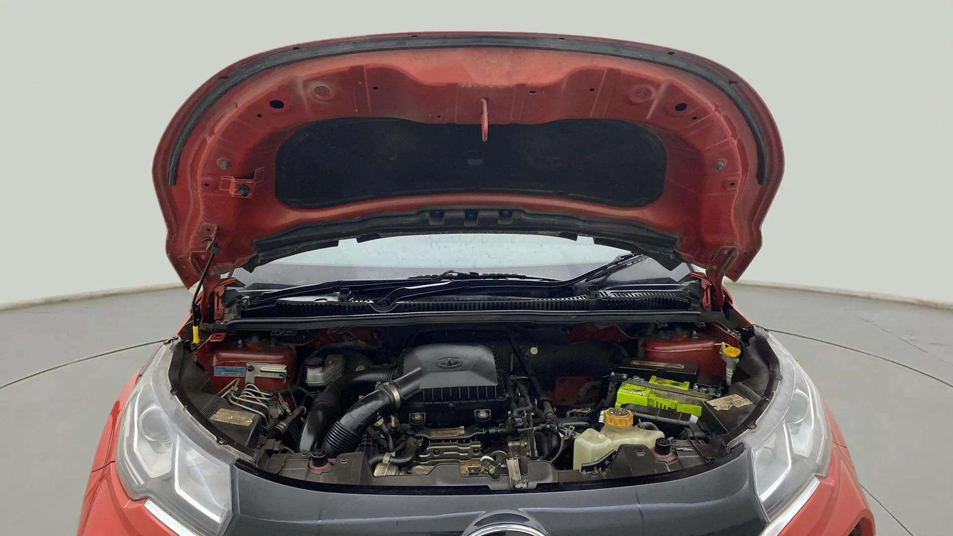 Engine-Full-View-With-Bonnet-Open-13