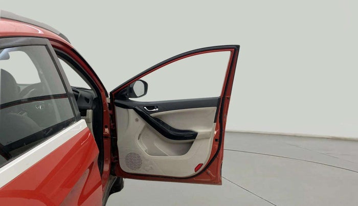 2020 Tata NEXON XZ PETROL, Petrol, Manual, 73,859 km, RHS Front Door