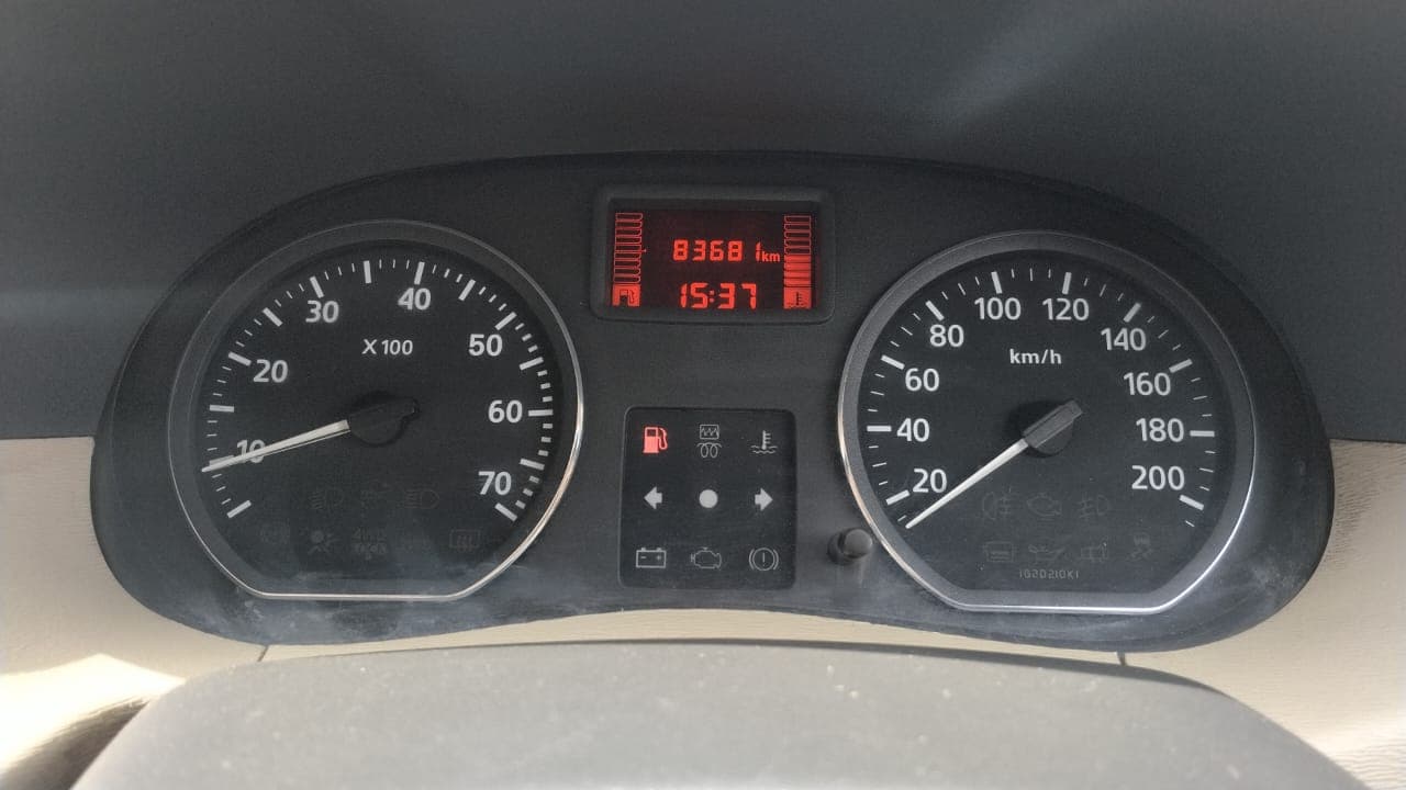 2014 Nissan Terrano XL D PLUS, Diesel, Manual, 83,648 km, Odometer Image