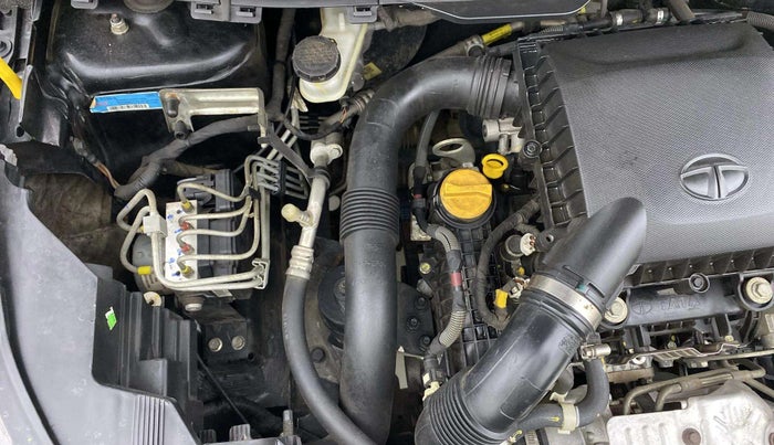2023 Tata NEXON XZA PLUS SUNROOF DARK PETROL, Petrol, Automatic, 36,014 km, Engine View - Right
