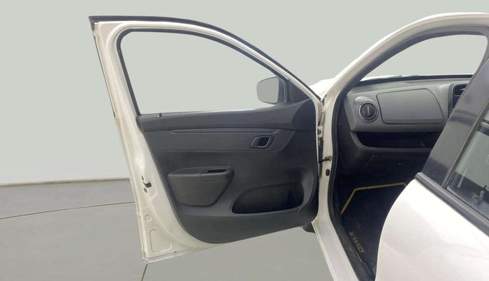 2017 Renault Kwid RXT 1.0 AMT (O), Petrol, Automatic, 37,138 km, LHS Front Door