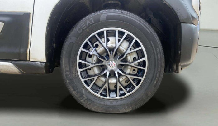 2021 Maruti S PRESSO LXI CNG, CNG, Manual, 70,922 km, Right Front Wheel