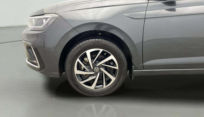 2023 Volkswagen VIRTUS TOPLINE TSI 1.0 MT, Petrol, Manual, 26,691 km, Left Front Wheel