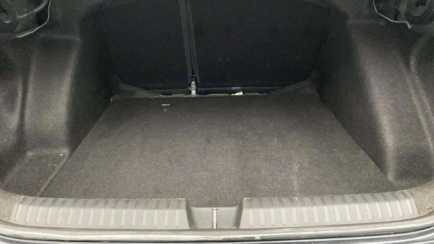 2023 Volkswagen VIRTUS TOPLINE TSI 1.0 MT, Petrol, Manual, 26,767 km, Boot Inside