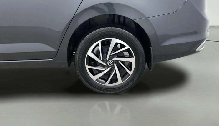 2023 Volkswagen VIRTUS TOPLINE TSI 1.0 MT, Petrol, Manual, 26,691 km, Left Rear Wheel