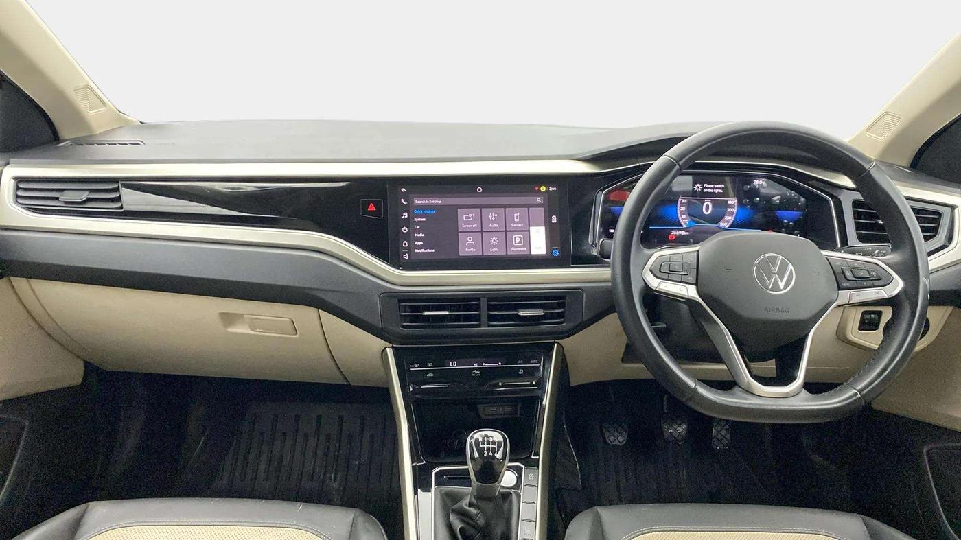 2023 Volkswagen VIRTUS TOPLINE TSI 1.0 MT, Petrol, Manual, 26,767 km, Dashboard