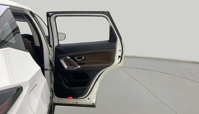 2022 Tata Harrier XZ PLUS 2.0L, Diesel, Manual, 71,678 km, RHS Rear Door