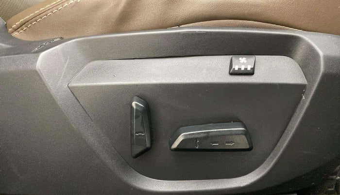 2022 Tata Harrier XZ PLUS 2.0L, Diesel, Manual, 71,678 km, Driver Side Adjustment Panel