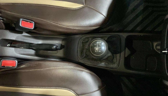 2016 Hyundai Eon ERA +, Petrol, Manual, 35,928 km, Gear Lever