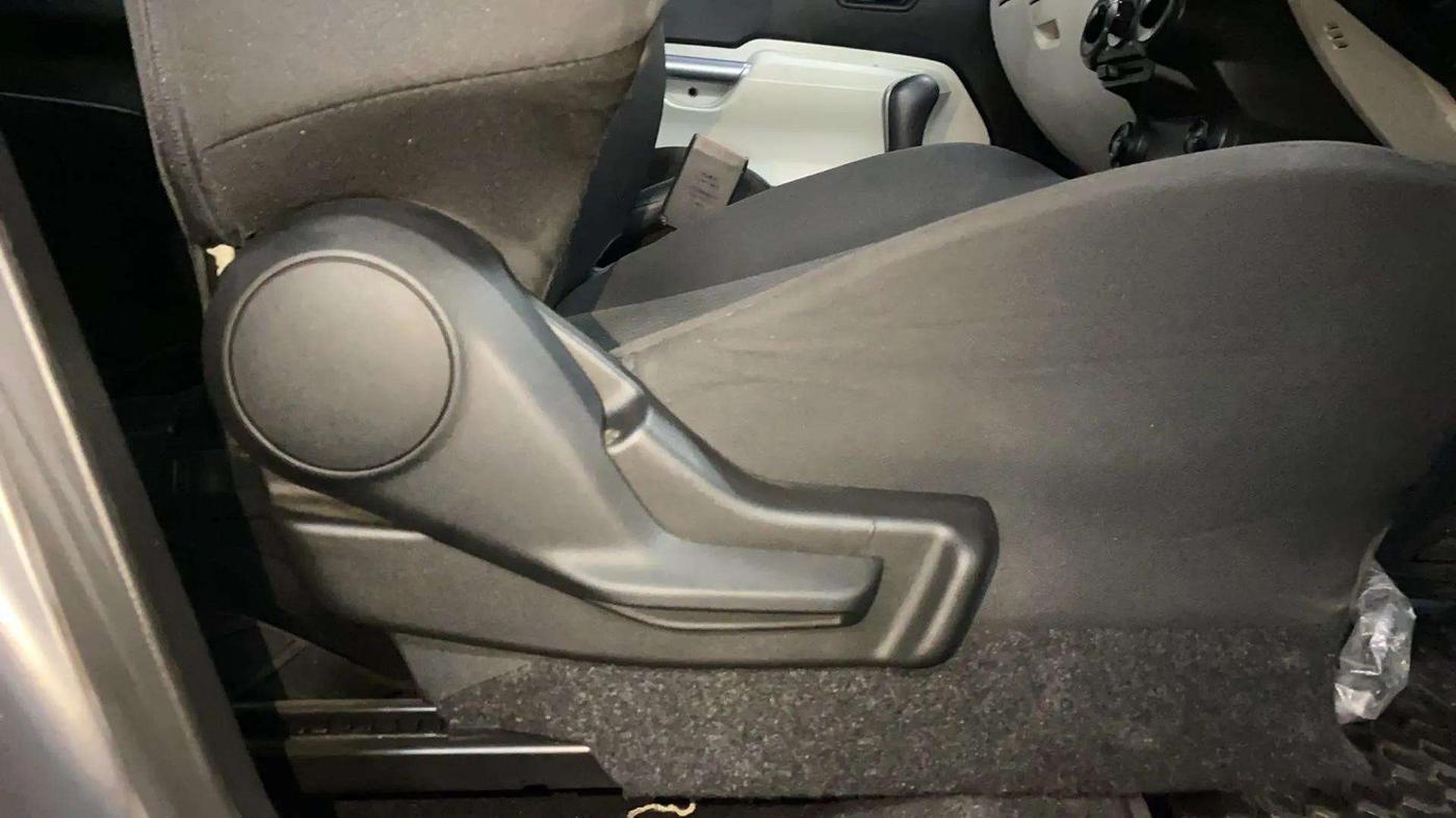 2023 Maruti IGNIS DELTA 1.2 AMT, Petrol, Automatic, 16,554 km, Driver Side Adjustment Panel