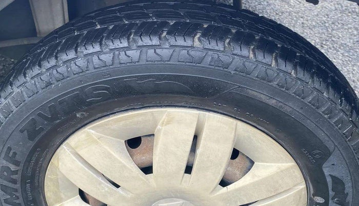 2013 Maruti Alto 800 LXI, Petrol, Manual, 25,929 km, Left Front Tyre Tread