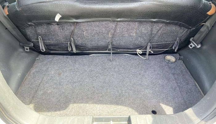 2015 Maruti Alto K10 LXI, Petrol, Manual, 51,560 km, Boot Inside