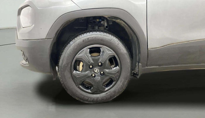2023 Tata PUNCH ACCOMPLISHED MT CNG, CNG, Manual, 37,641 km, Left Front Wheel