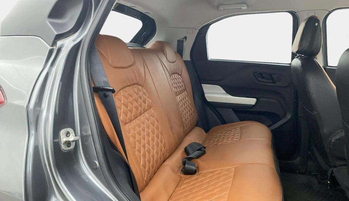 2023 Tata PUNCH ACCOMPLISHED MT CNG, CNG, Manual, 37,641 km, Right Side Rear Door Cabin