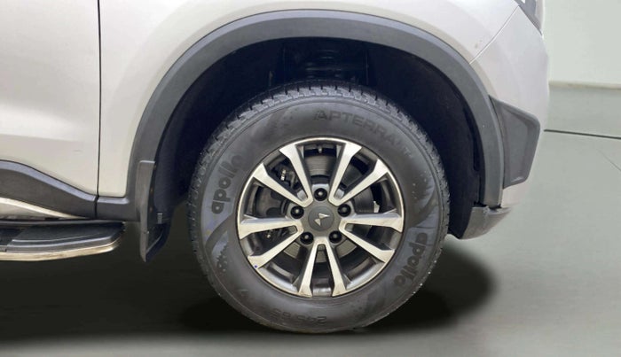 2023 Mahindra SCORPIO-N Z8 L DIESEL MT 2WD 7 STR, Diesel, Manual, 68,346 km, Right Front Wheel
