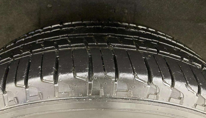 2023 Mahindra SCORPIO-N Z8 L DIESEL MT 2WD 7 STR, Diesel, Manual, 68,346 km, Right Rear Tyre Tread