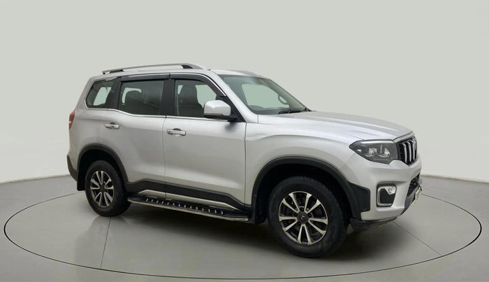 2023 Mahindra SCORPIO-N Z8 L DIESEL MT 2WD 7 STR, Diesel, Manual, 68,346 km, Right Front Diagonal