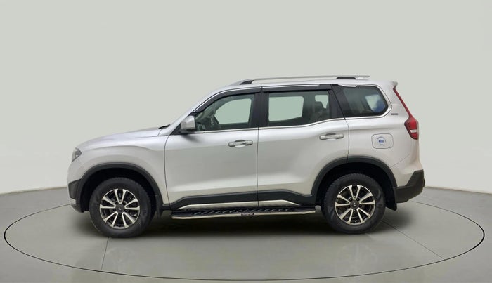 2023 Mahindra SCORPIO-N Z8 L DIESEL MT 2WD 7 STR, Diesel, Manual, 68,346 km, Left Side