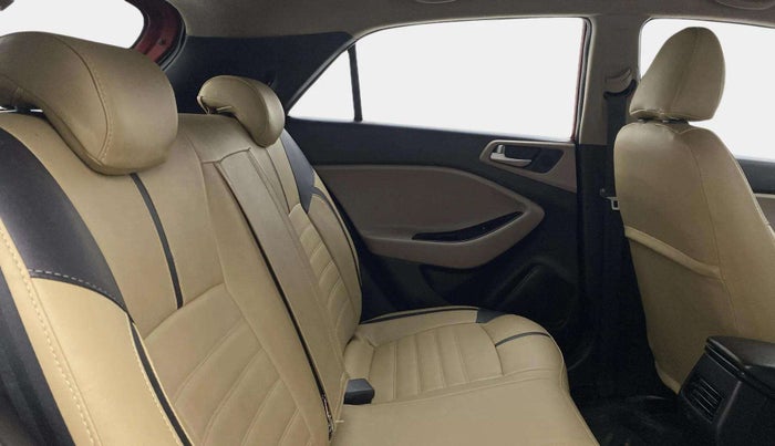 2020 Hyundai Elite i20 ASTA 1.2 (O), Petrol, Manual, 47,538 km, Right Side Rear Door Cabin