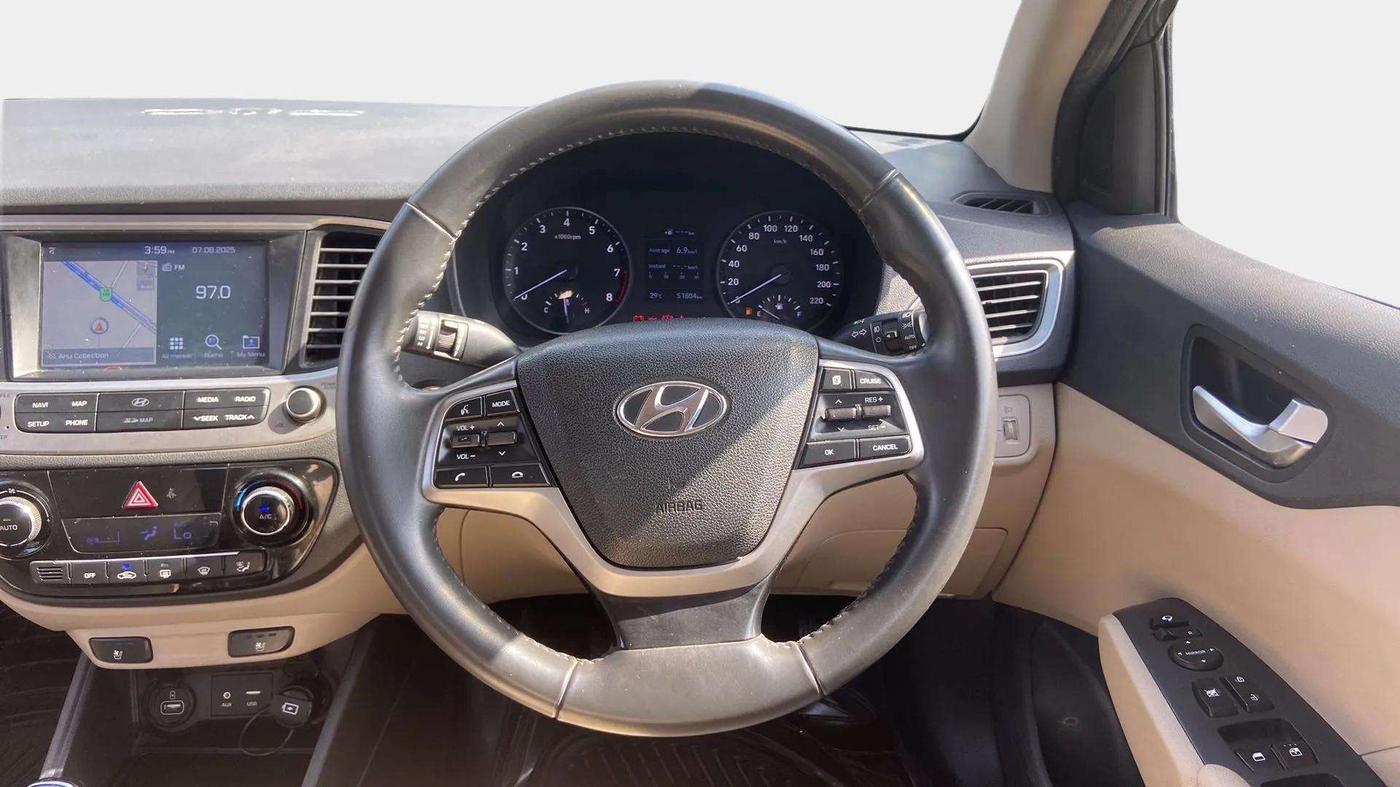 2019 Hyundai Verna 1.6 VTVT SX O, Petrol, Manual, 51,795 km, Steering Wheel Close Up