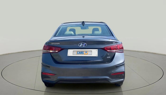 2019 Hyundai Verna 1.6 VTVT SX O, Petrol, Manual, 51,795 km, Back/Rear