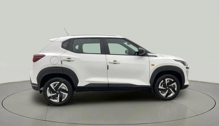 2021 Nissan MAGNITE XE, Petrol, Manual, 20,443 km, Right Side View