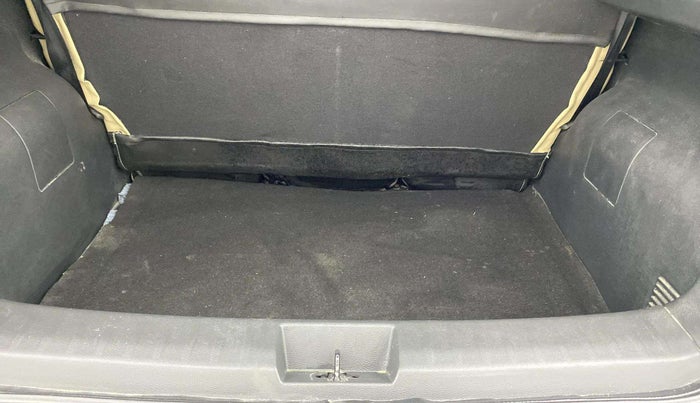 2021 Nissan MAGNITE XE, Petrol, Manual, 20,443 km, Boot Inside