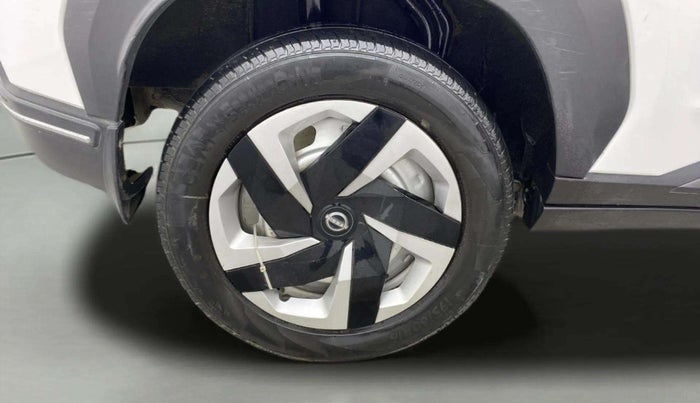 2021 Nissan MAGNITE XE, Petrol, Manual, 20,443 km, Right Rear Wheel