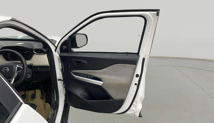 2021 Nissan MAGNITE XE, Petrol, Manual, 20,443 km, RHS Front Door
