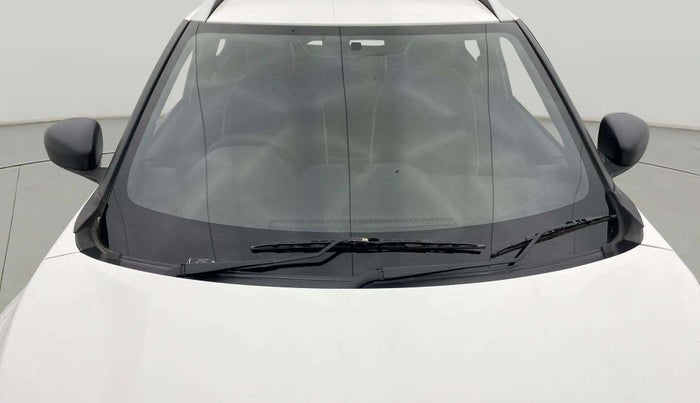 2021 Nissan MAGNITE XE, Petrol, Manual, 20,443 km, Front Windshield