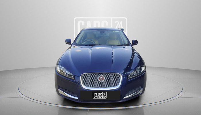 2015 Jaguar XF 2.2 DIESEL LUXURY, Diesel, Automatic, 57,159 km, Front