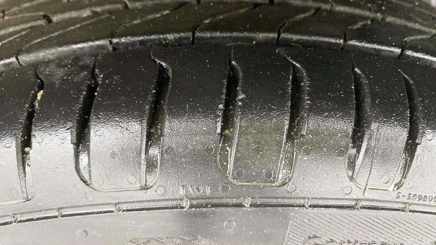 2021 Maruti IGNIS ZETA 1.2, Petrol, Manual, 75,139 km, Left Rear Tyre Tread