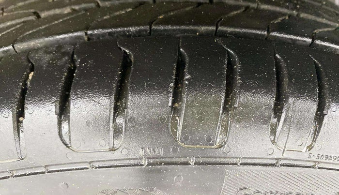 2021 Maruti IGNIS ZETA 1.2, Petrol, Manual, 75,064 km, Left Rear Tyre Tread